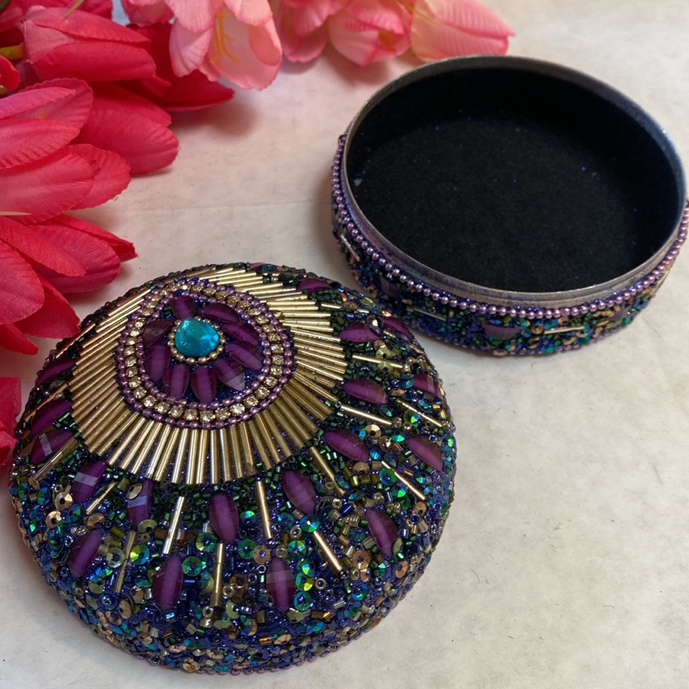 Beaded Peacock Round Jewelry Box - Picture 3 of 6